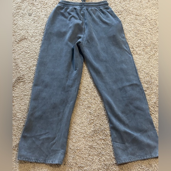 PRETTYLITTLETHING SHAPE WASHED CHARCOAL WIDE LEG SWEATPANTS - Picture 2 of 3